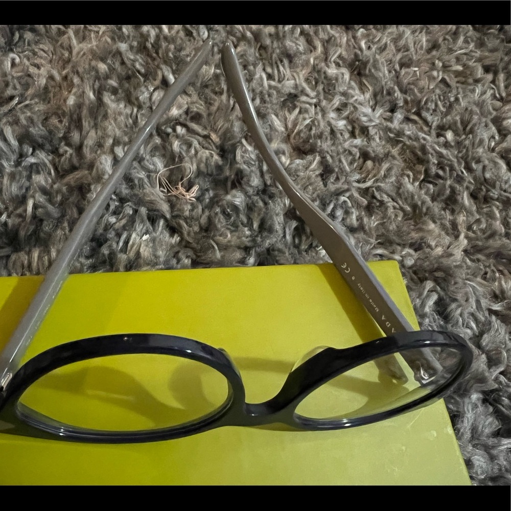 **Authentic** Prada Glasses. - Picture 10 of 12
